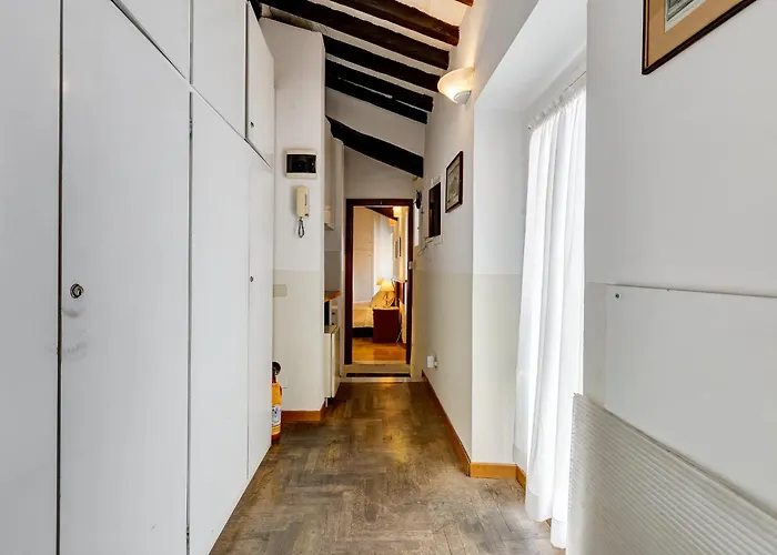 Royal Pod * Rome